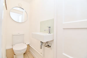 Cloakroom- click for photo gallery